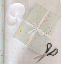 Load image into Gallery viewer, Personalised Premium Sensory Box - Gift Wrapping